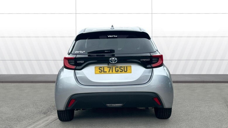 Toyota Yaris 1.5 Hybrid Design 5dr CVT Hybrid Hatchback